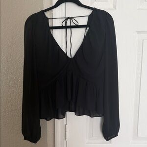 H&M Black V-Neck Long Sleeve Ruffle Peplum Blouse